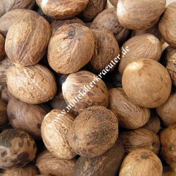 Nutmeg (whole) - 5 pieces